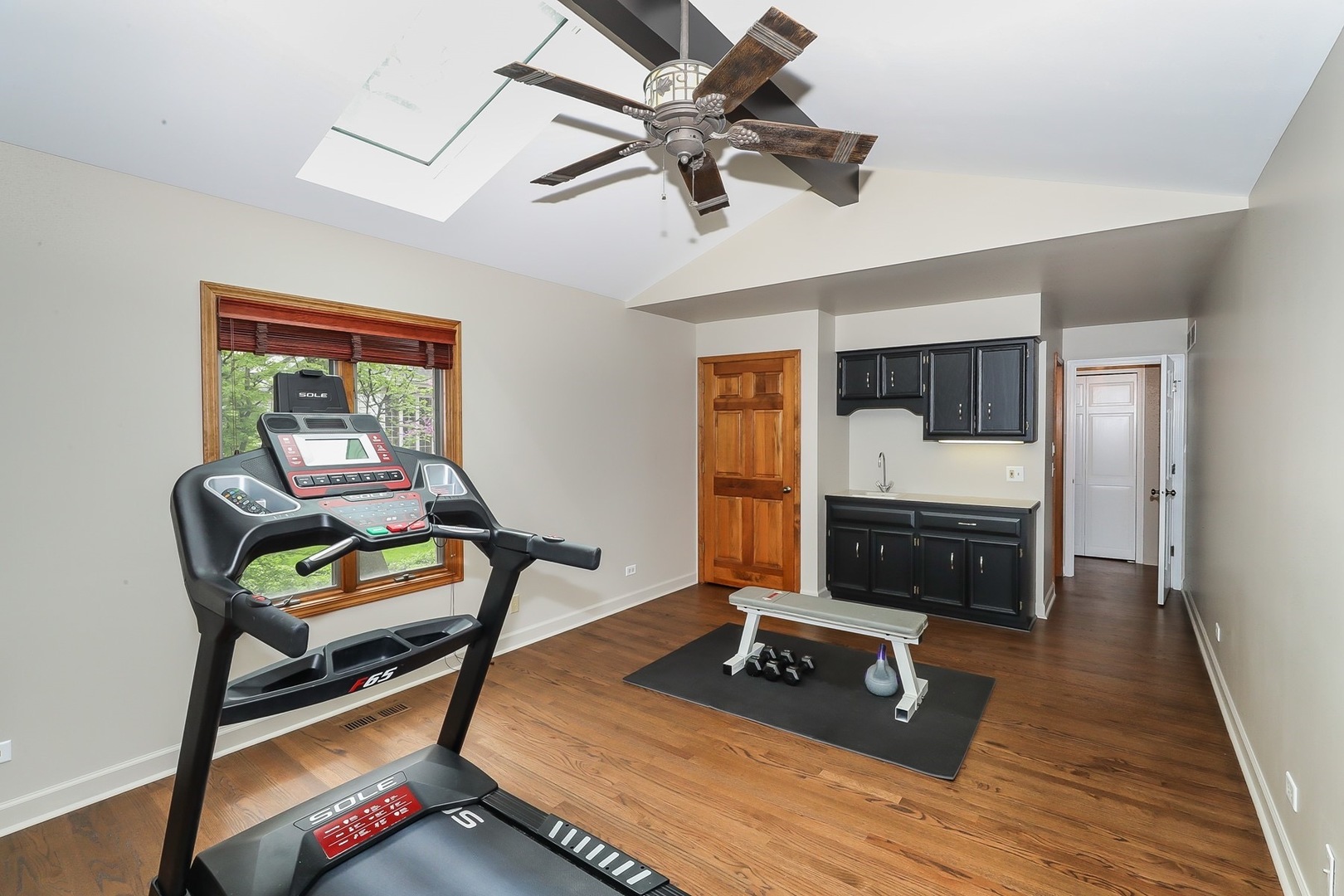 2605 Turnberry Road St. Charles, IL 60174 - Photo 14 of 35 a living room with furniture and a rug