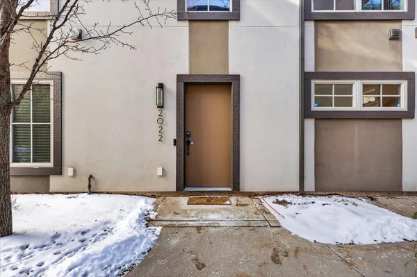 $420,000 | 2022 Celadon Drive Northeast, Unit 106, Grand Rapids, MI 49525