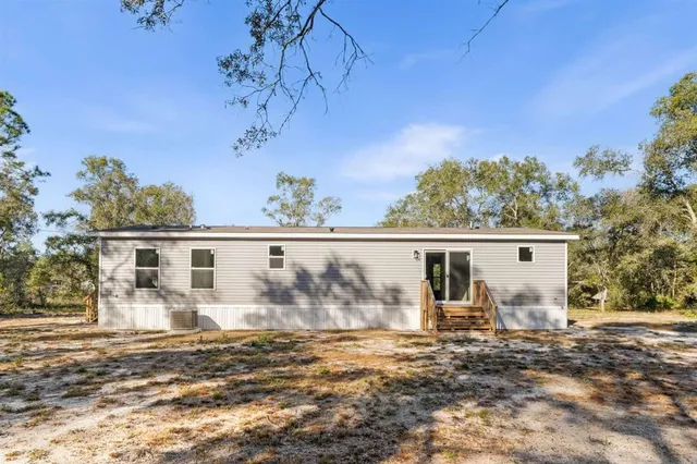 $204,900 | 528 Northeast 389th Avenue, Old Town, FL 32680