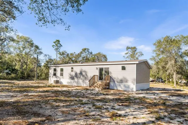 $204,900 | 528 Northeast 389th Avenue, Old Town, FL 32680