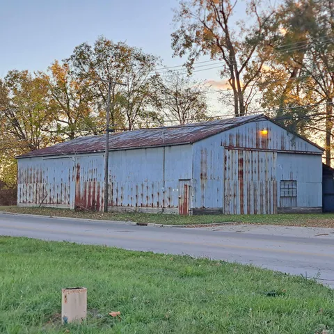 $99,900 | 3905 South Walnut Street, Muncie, IN 47302