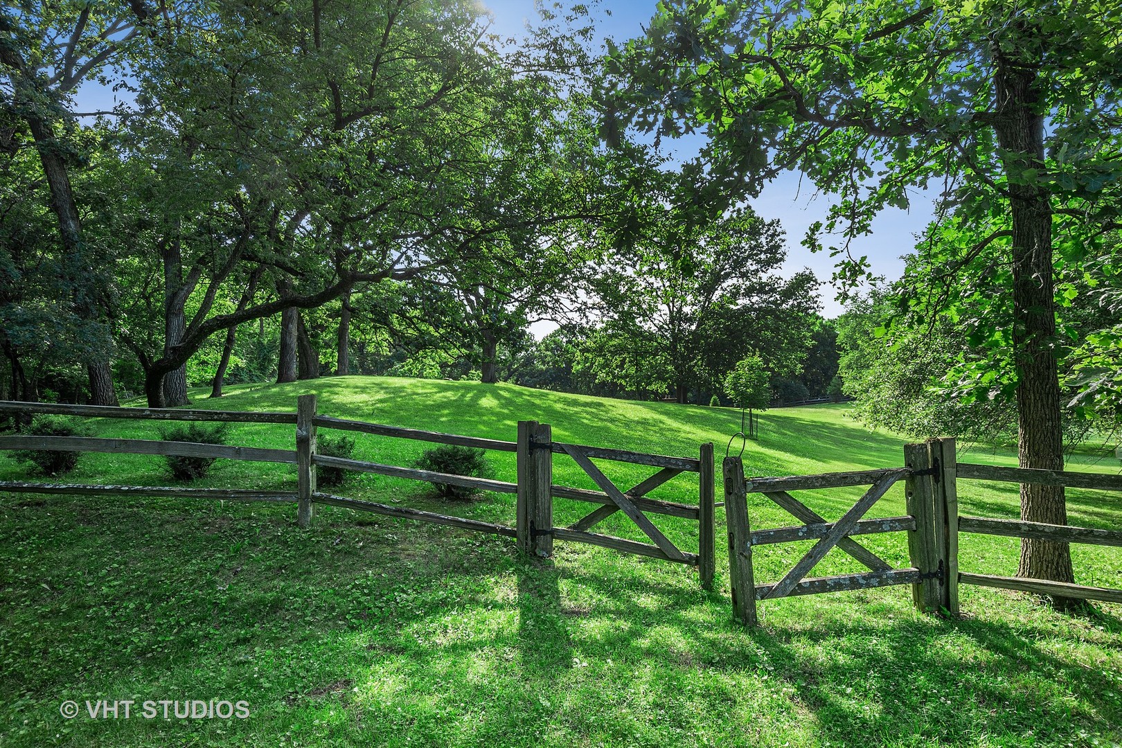 2 Far Hills Road Barrington Hills, IL 60010 - Photo 7 of 37