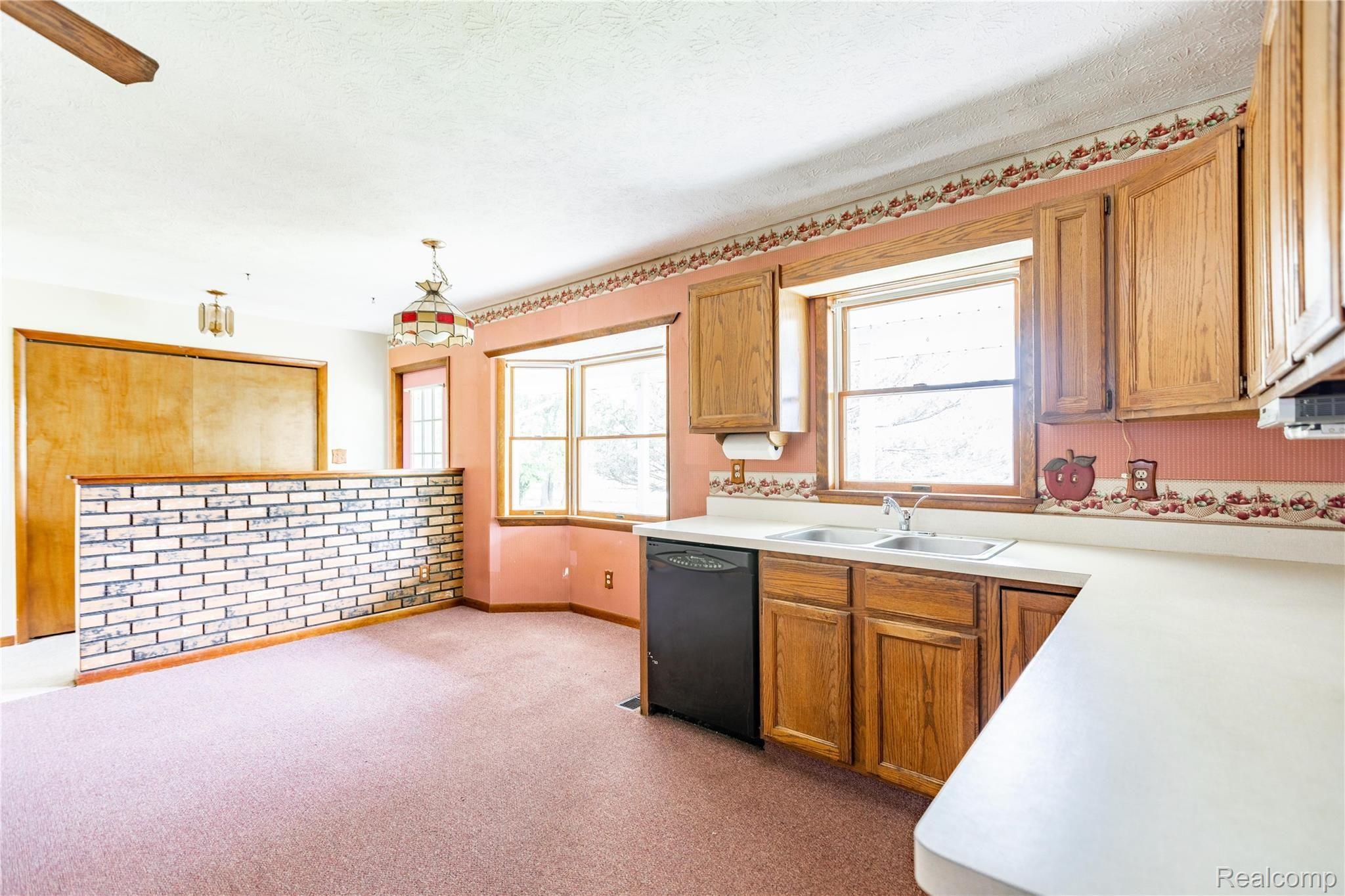 4560 Braun Road Saline, MI 48176 - Photo 8 of 40 4560 Braun, Saline (8 of 40).jpg