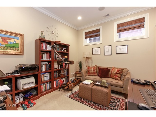 831 West George Street, Unit 1 Chicago, IL 60657 - Photo 11 of 18