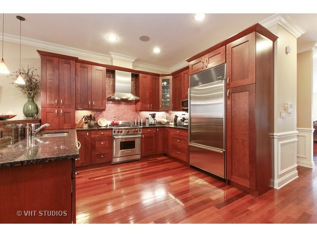 831 West George Street, Unit 1 Chicago, IL 60657 - Photo 4 of 18