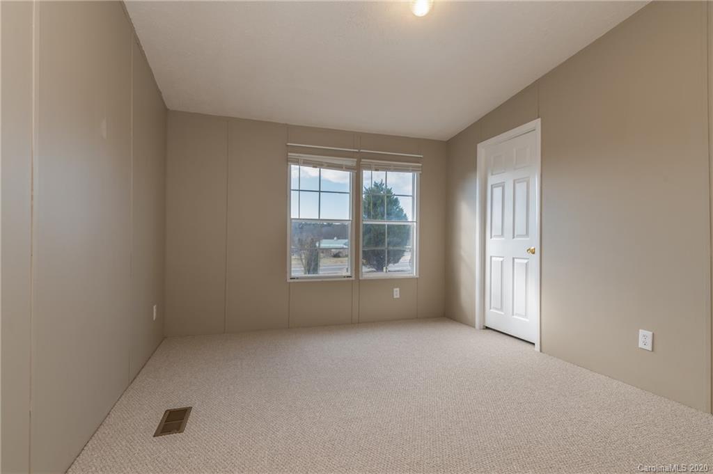136 Rainbow Rapids Road Rutherfordton, NC 28139 - Photo 23 of 33