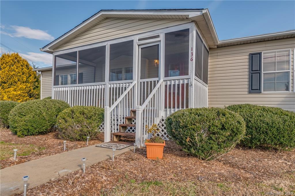 136 Rainbow Rapids Road Rutherfordton, NC 28139 - Photo 4 of 33
