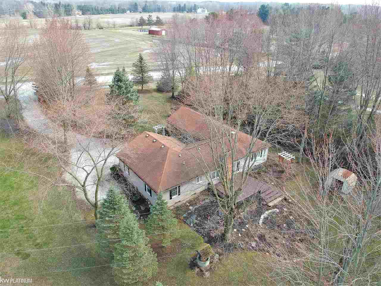 9731 Bartel Road Columbus, MI 48063 - Photo 37 of 41