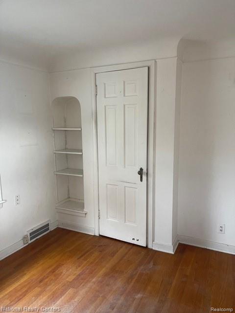1316 Vernier Road Grosse Pointe Woods, MI 48236 - Photo 6 of 14