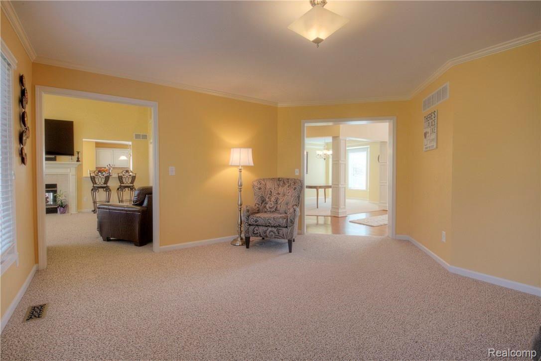 46959 Mornington Road Canton, MI 48188 - Photo 34 of 58 33 LR.jpg