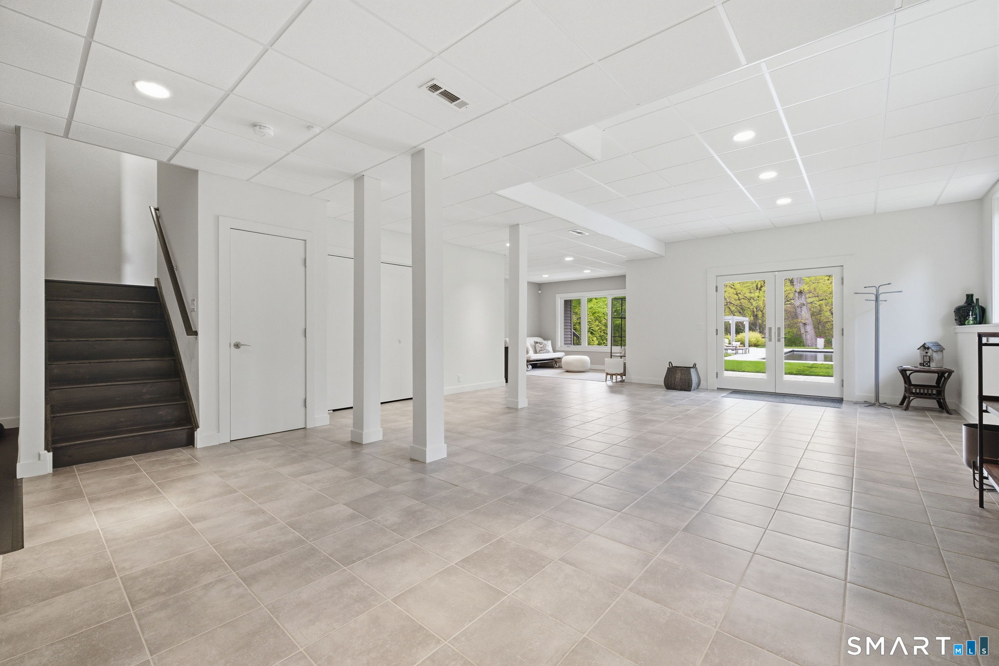 504 Deercliff Road Avon, CT 06001 - Photo 30 of 40