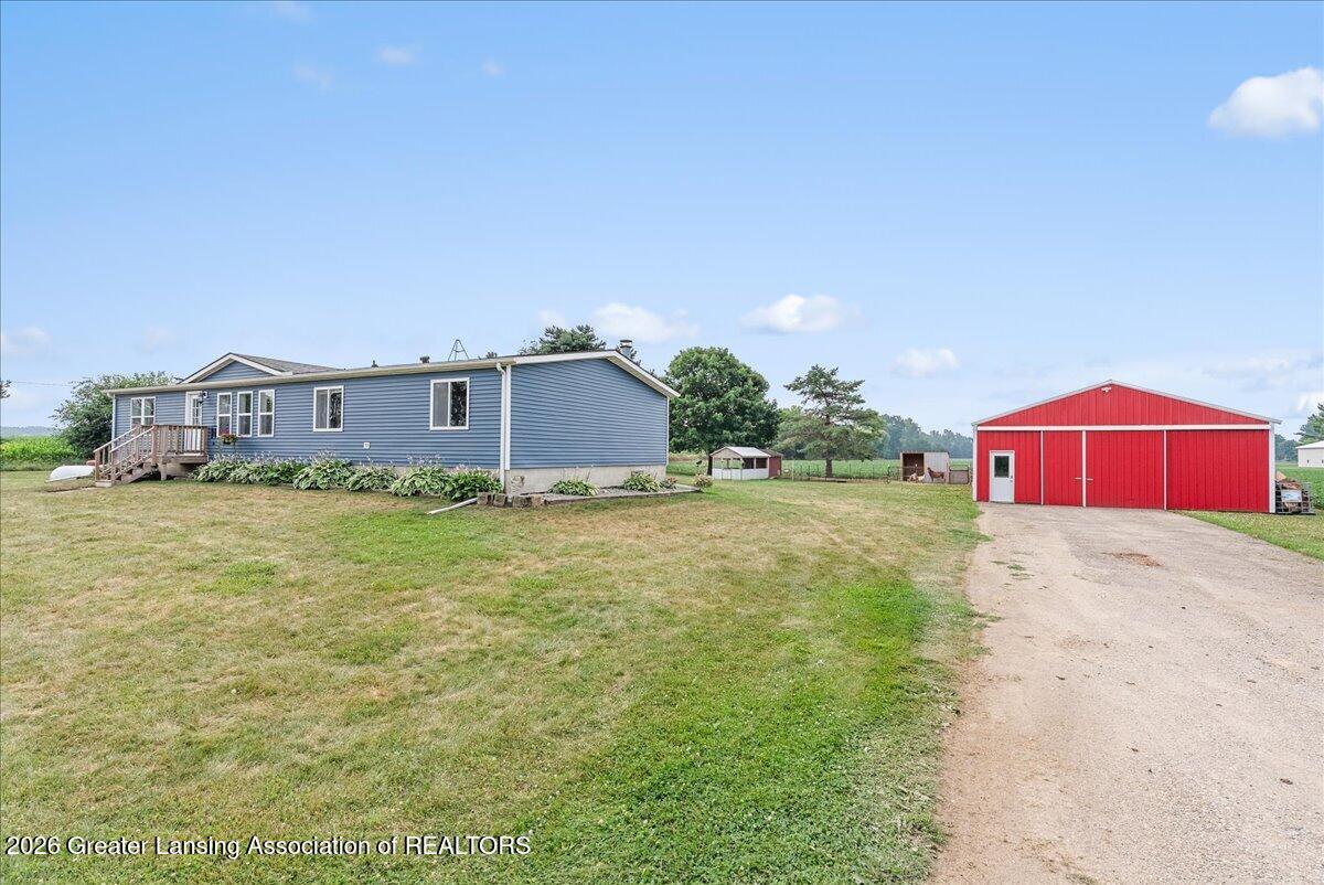 9201 West Riley Road Elsie, MI 48831 - Photo 2 of 46 05-Media Jett - 26