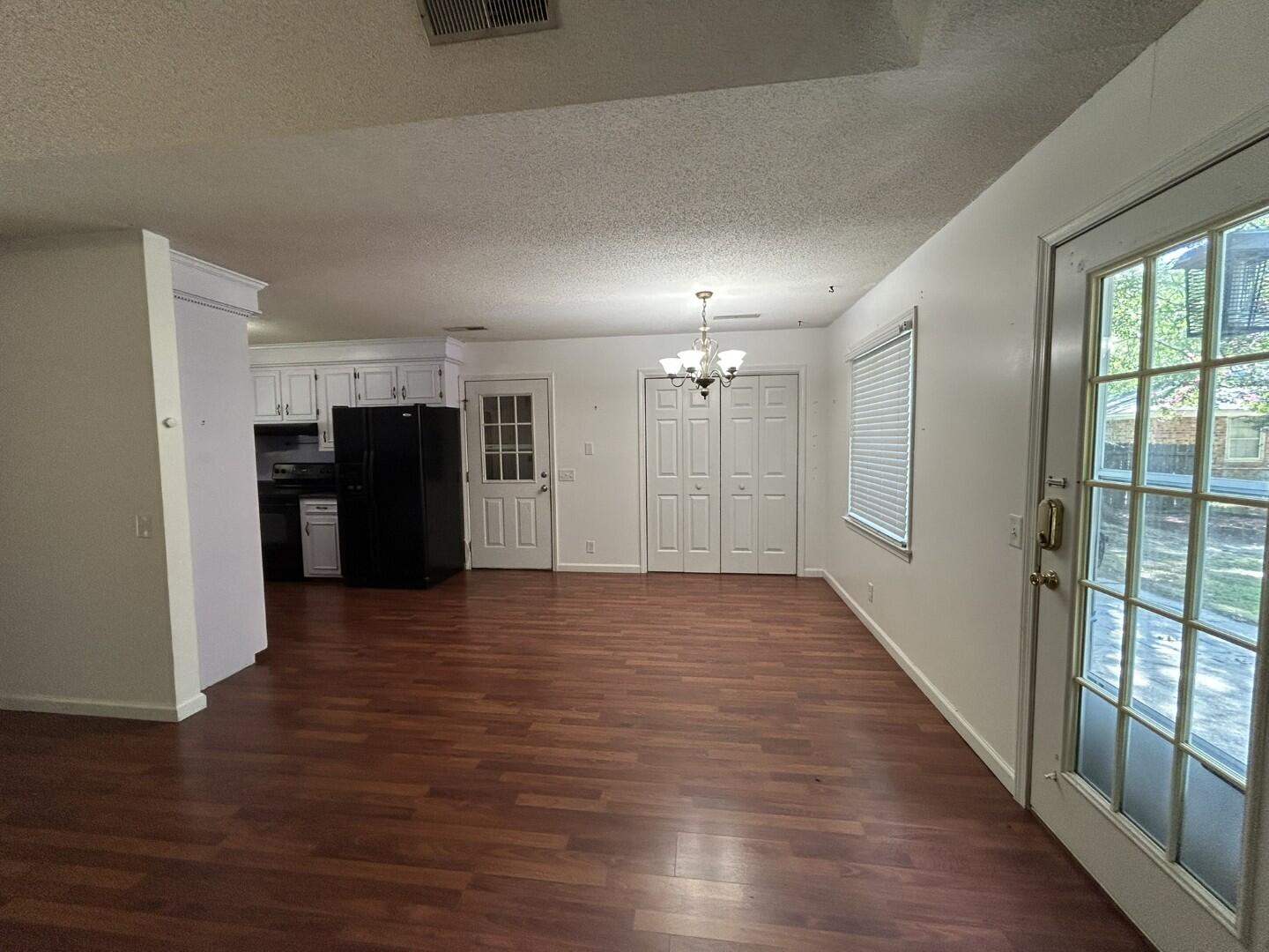 1310 Crowndale Drive Sumter, SC 29150 - Photo 6 of 23 Dining