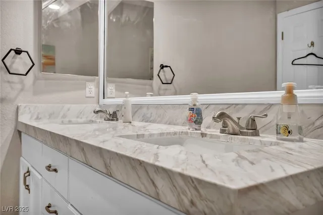 $599,000 | 90 Ancient Hills Lane, Henderson, NV 89074