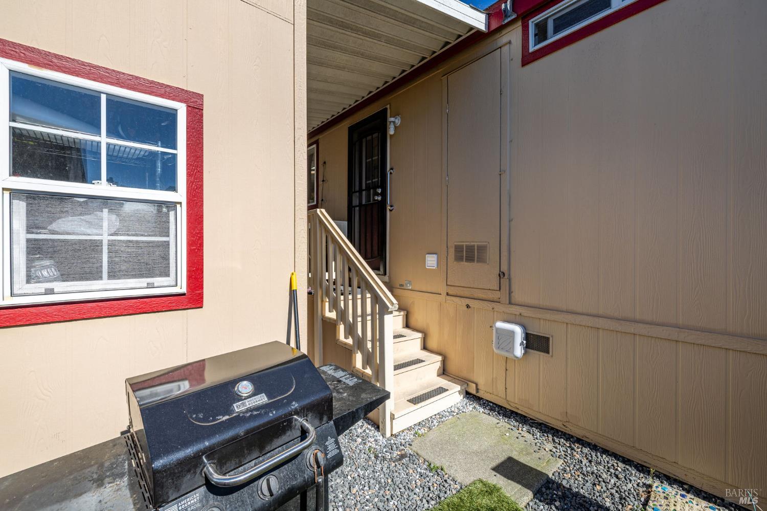 75 Bluejay Drive Santa Rosa, CA 95409 - Photo 4 of 29