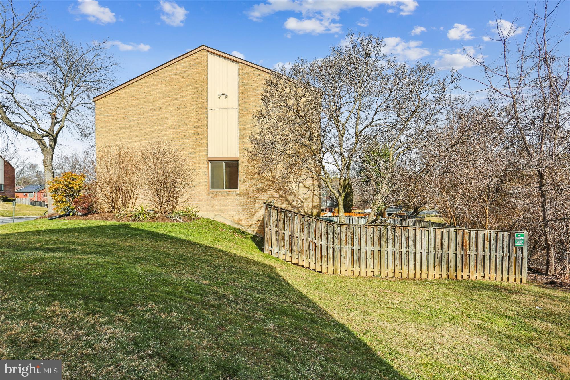 8918 Centerway Road Gaithersburg, MD 20879 - Photo 2 of 36 End unit with extra large yard