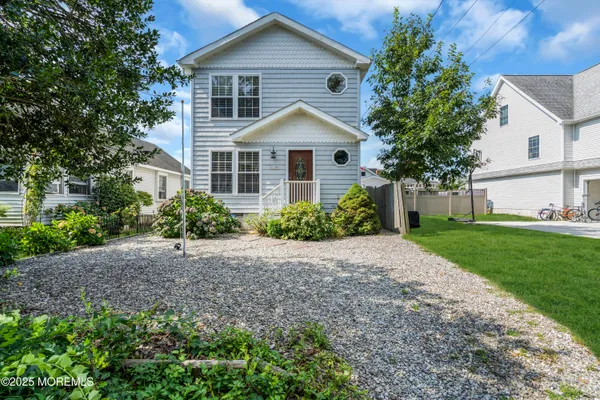 $3,500 | 143 Lake Avenue, Manasquan, NJ 08736