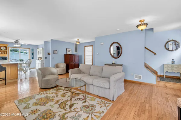 $3,500 | 143 Lake Avenue, Manasquan, NJ 08736