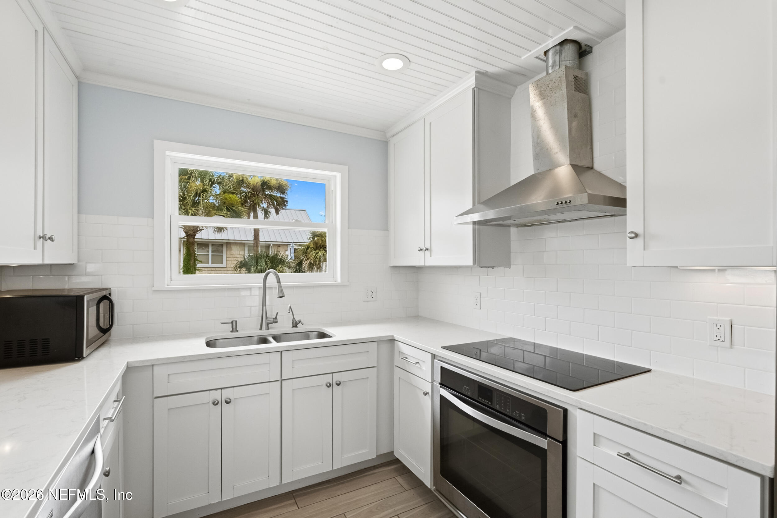 200 Walnut Street, Unit 2 Neptune Beach, FL 32266 - Photo 12 of 36 homeprimemedia-12