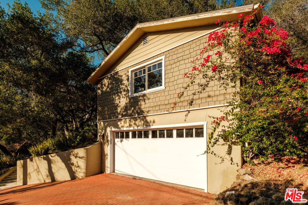 21717 Encina Road Topanga, CA 90290 - Photo 51 of 60