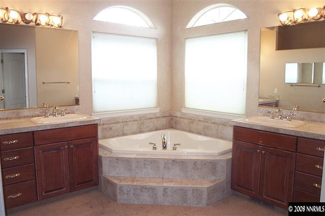 4355 Dant Boulevard Reno, NV 89509 - Photo 5 of 9 Photo 5