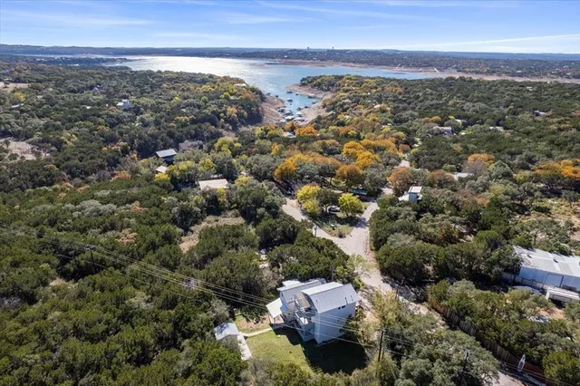 $1,095 | 7705 Debbie Drive, Unit B, Volente, TX 78641