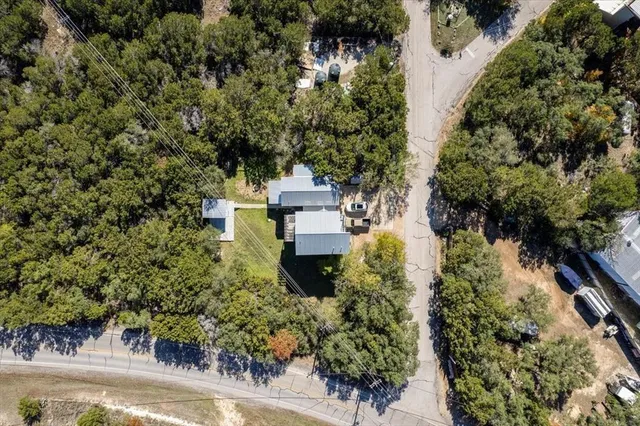 $1,095 | 7705 Debbie Drive, Unit B, Volente, TX 78641