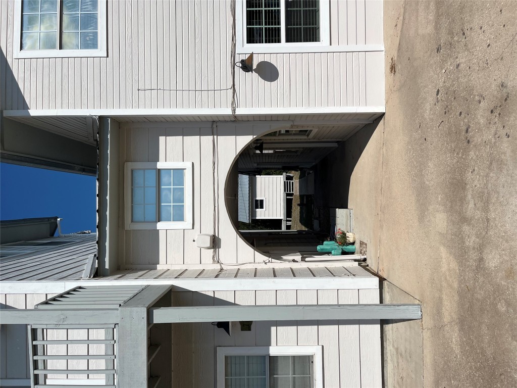 7705 Debbie Drive, Unit B Volente, TX 78641 - Photo 8 of 12