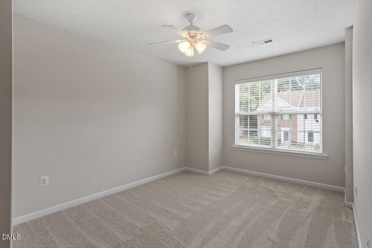10962 Pendragon Place Raleigh, NC 27614 - Photo 23 of 32