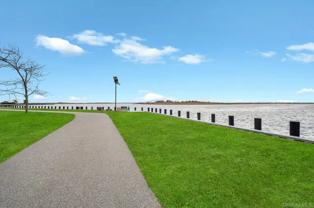 a view of a house with a big yard