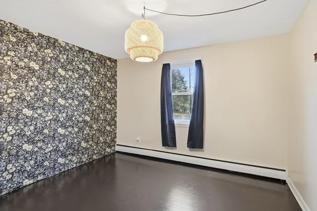 $299,000 | 11 Cheyenne Road, Springfield, MA 01109