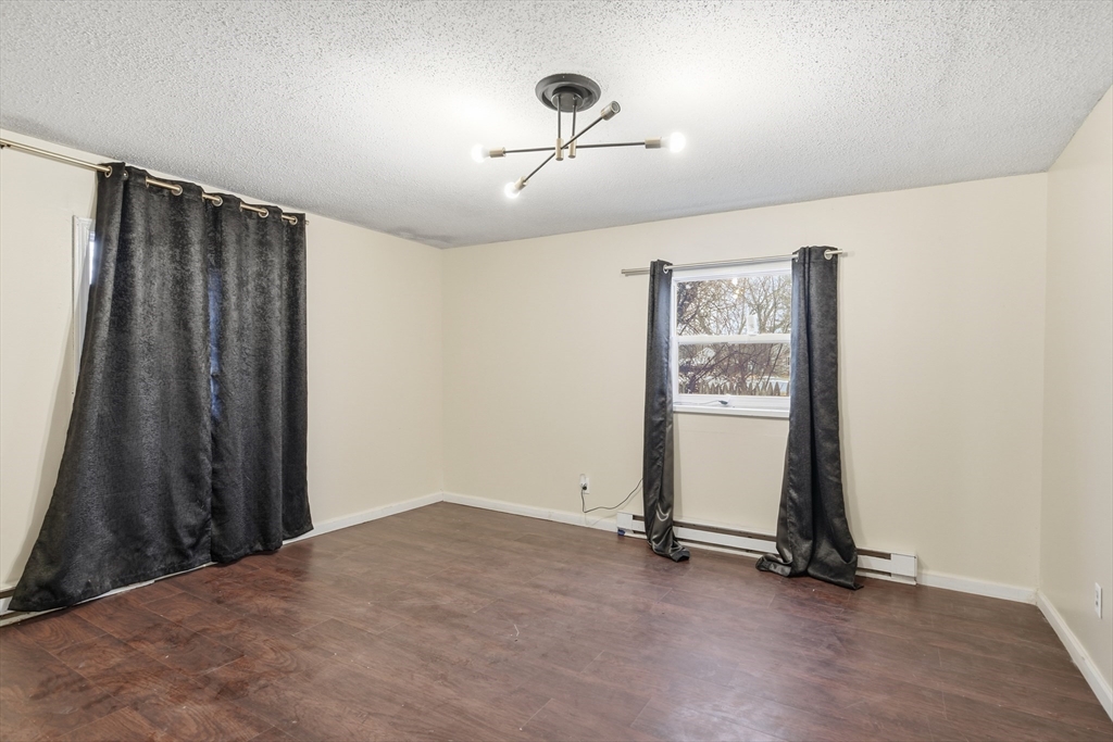 11 Cheyenne Road Springfield, MA 01109 - Photo 19 of 26