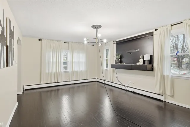 $299,000 | 11 Cheyenne Road, Springfield, MA 01109