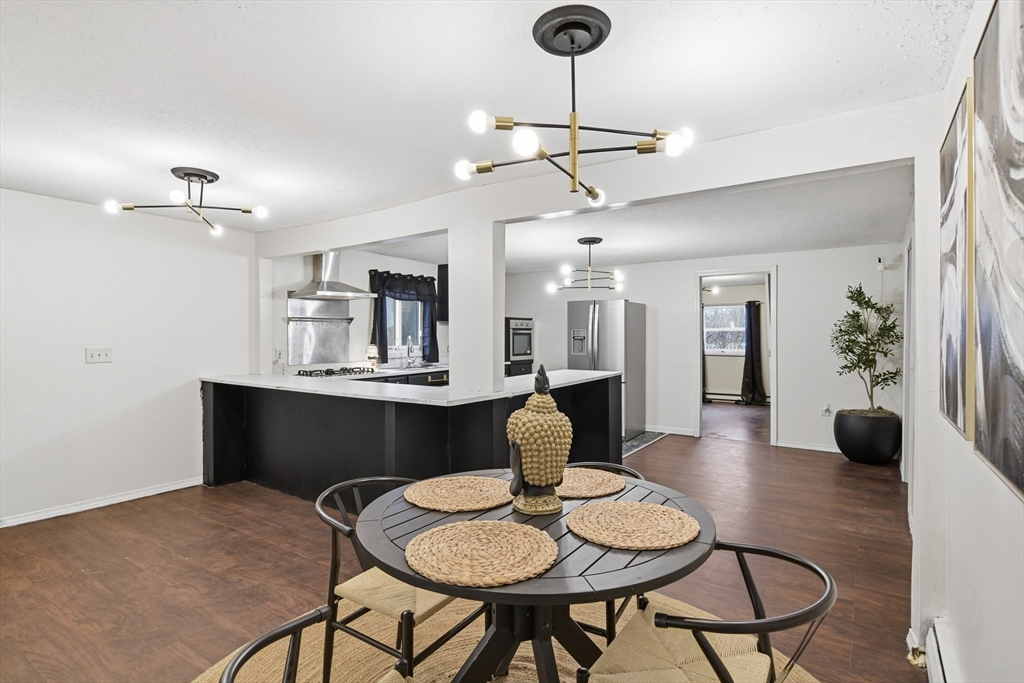 11 Cheyenne Road Springfield, MA 01109 - Photo 7 of 26