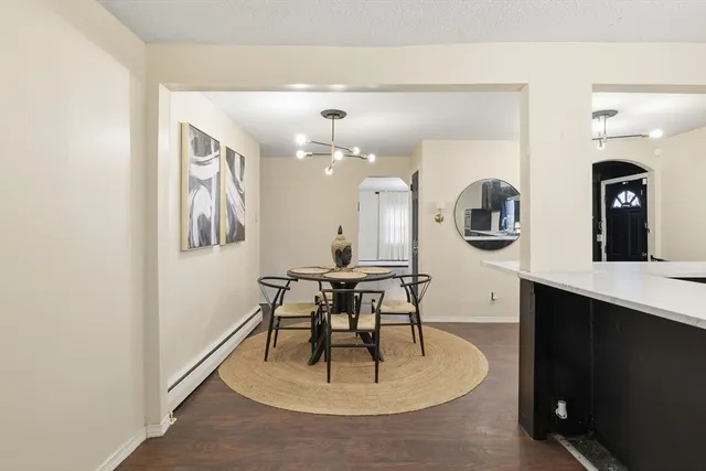 $299,000 | 11 Cheyenne Road, Springfield, MA 01109