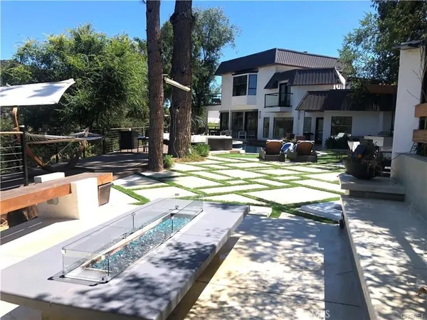 $22,500 | 9987 Reevesbury Drive, Beverly Hills, CA 90210