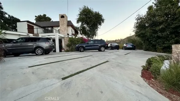 $22,500 | 9987 Reevesbury Drive, Beverly Hills, CA 90210