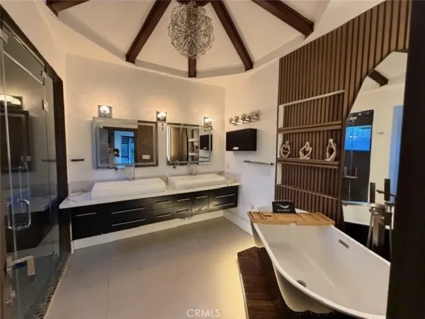 $22,500 | 9987 Reevesbury Drive, Beverly Hills, CA 90210