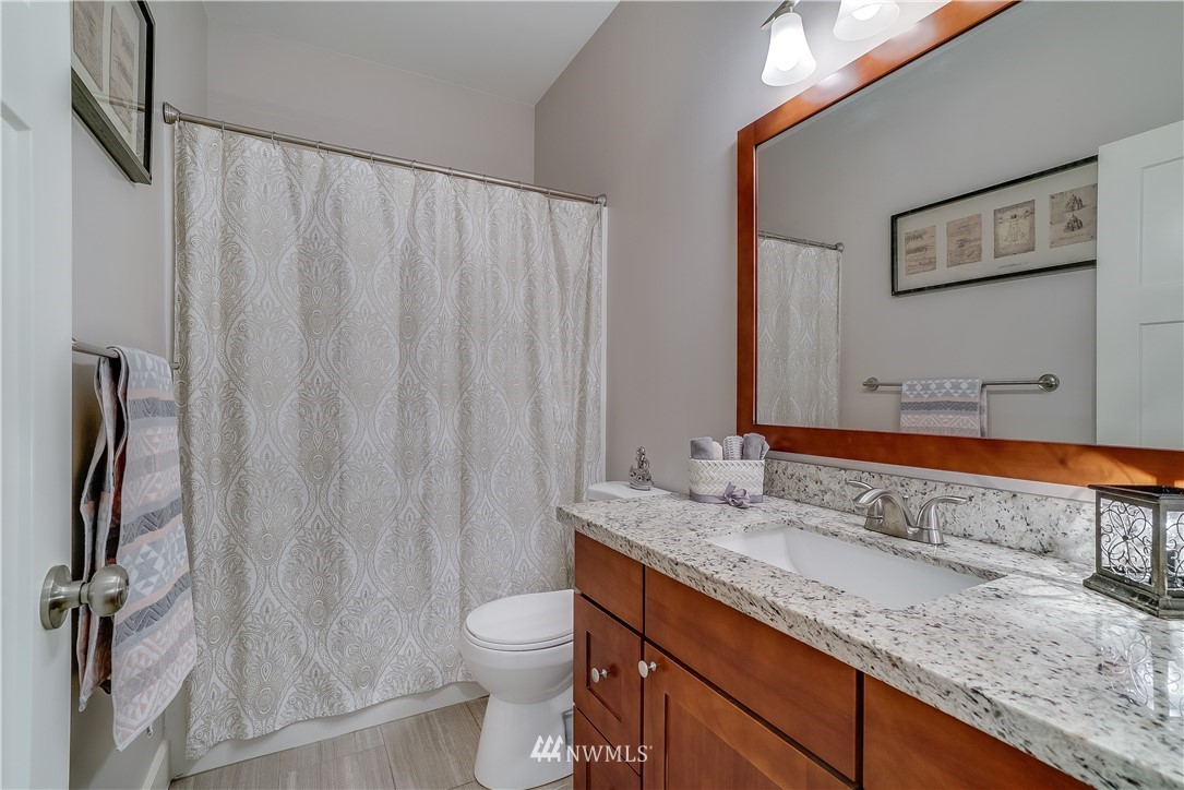 16014 114th Avenue Southeast Renton, WA 98055 - Photo 14 of 18 Gallery Image 14