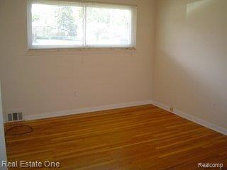 11055 12 Mile Road Warren, MI 48093 - Photo 2 of 19 DSC04573