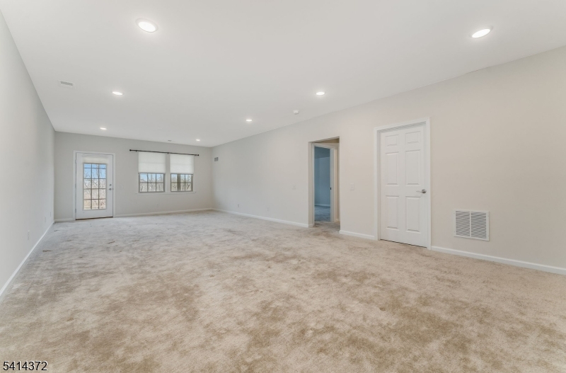 39 Redmon Road Flemington, NJ 08822 - Photo 23 of 50