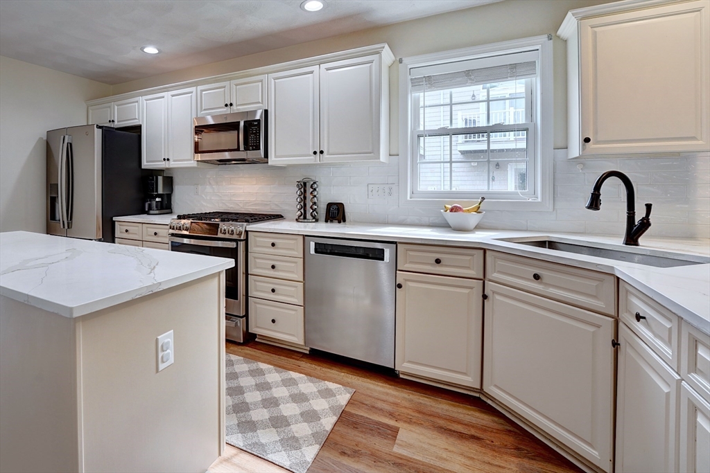 170 Beach Road, Unit 36 Salisbury, MA 01952 - Photo 4 of 41