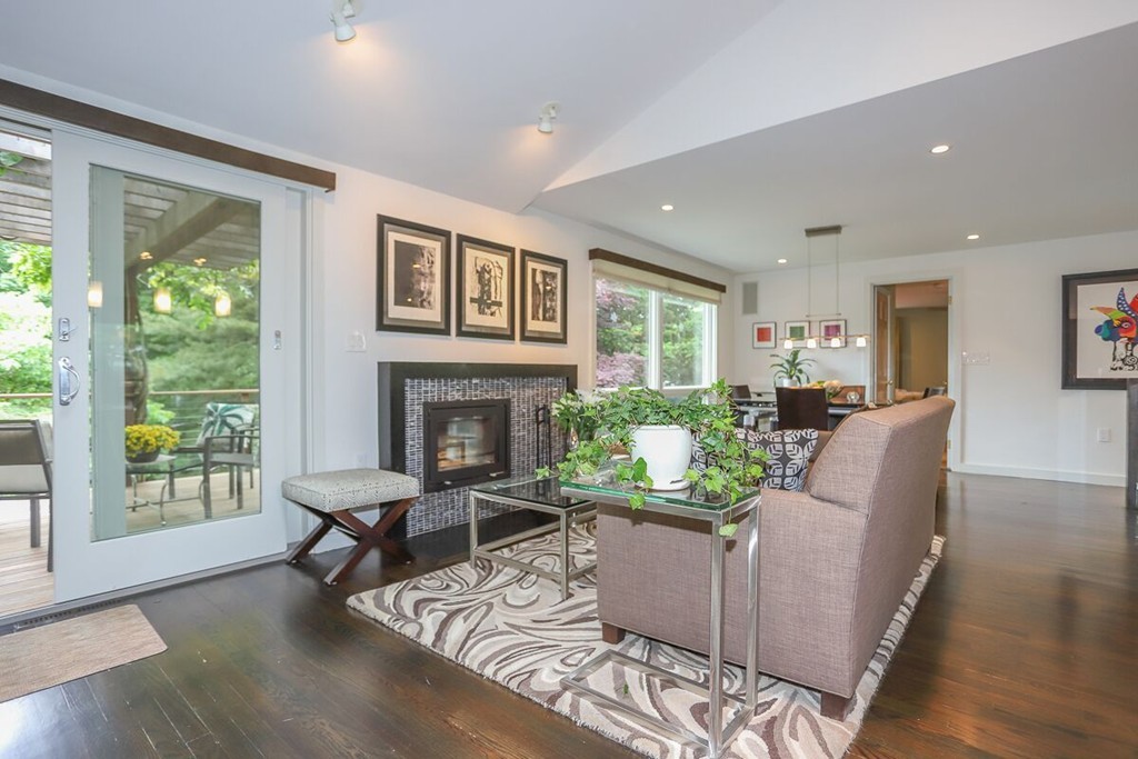 12 Waterside Road Marblehead, MA 01945 - Photo 5 of 20