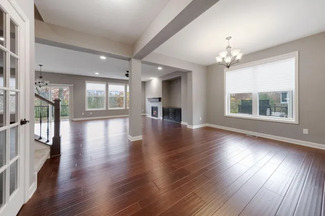 $895,000 | 16810 51st Place North, Plymouth, MN 55446