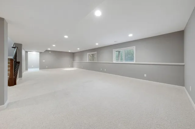 $895,000 | 16810 51st Place North, Plymouth, MN 55446