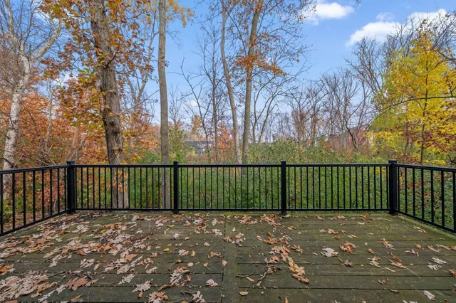 $895,000 | 16810 51st Place North, Plymouth, MN 55446