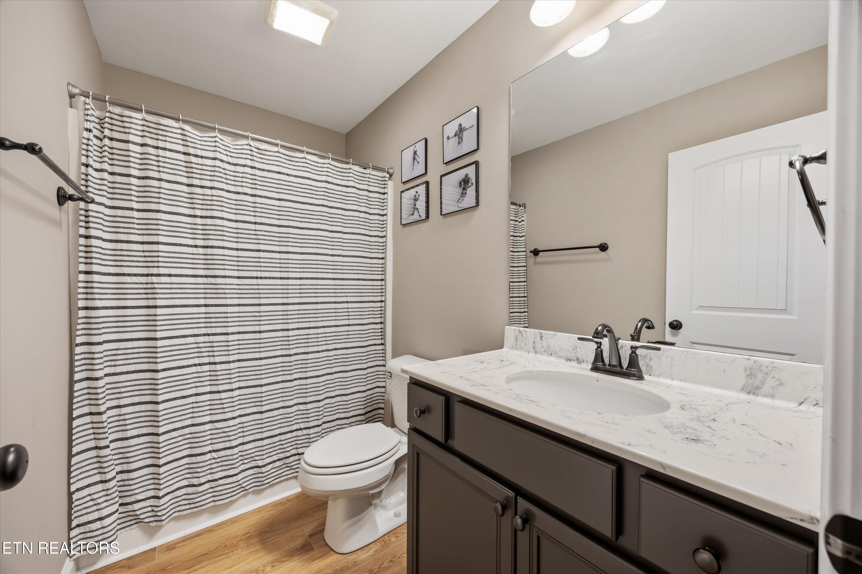7931 Poplar Grove Lane Powell, TN 37849 - Photo 28 of 39 Basement Full Bath