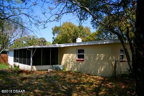 2292 Nottingham Road South Daytona, FL 32119 - Photo 14 of 17 Yard