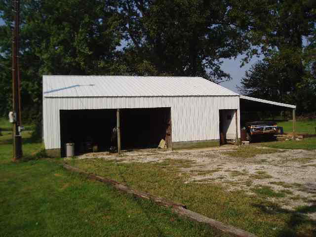 9143 South Old Decker Road Vincennes, IN 47591 - Photo 2 of 7
