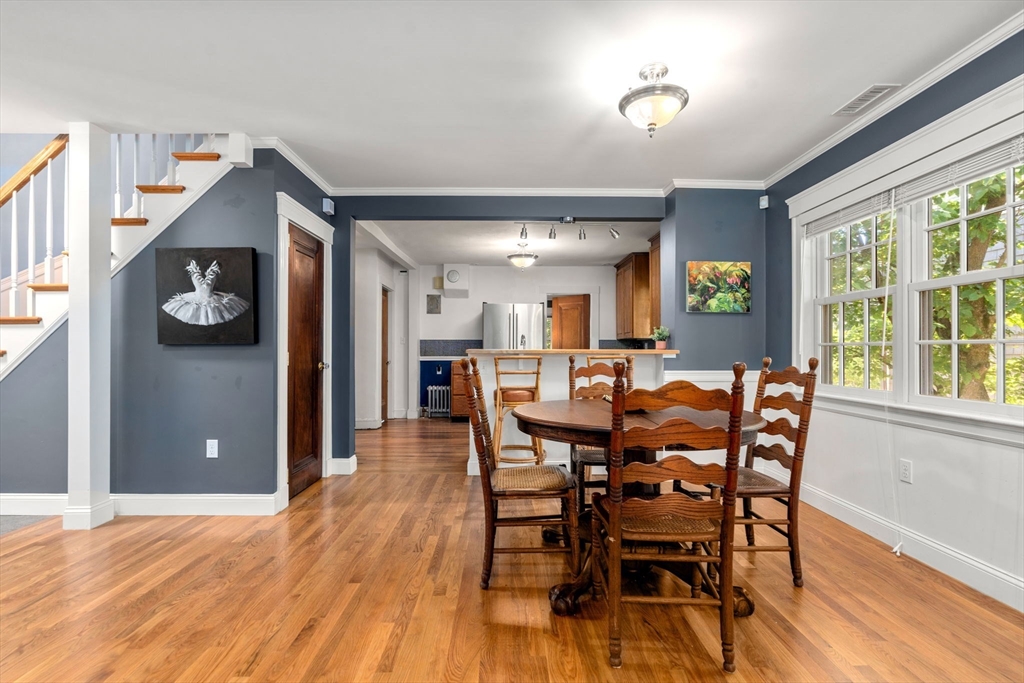 737 Chestnut Street Waban, MA 02468 - Photo 12 of 40 Gallery Image 12